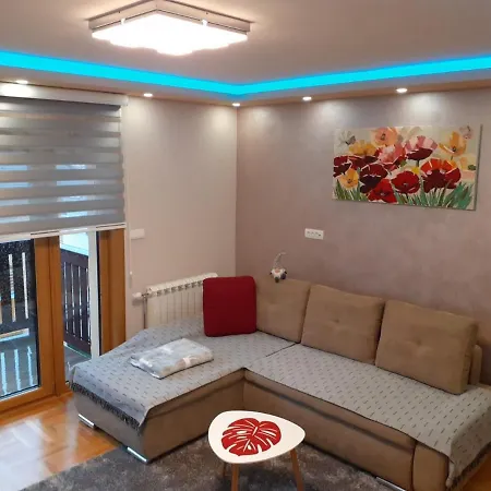 Hisar 1 Apartman *